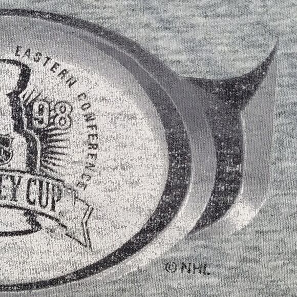 Vintage 1998 Detroit Red-Wings Shirt XL 24x28 Stanley-Cup Distressed - Picture 15 of 16